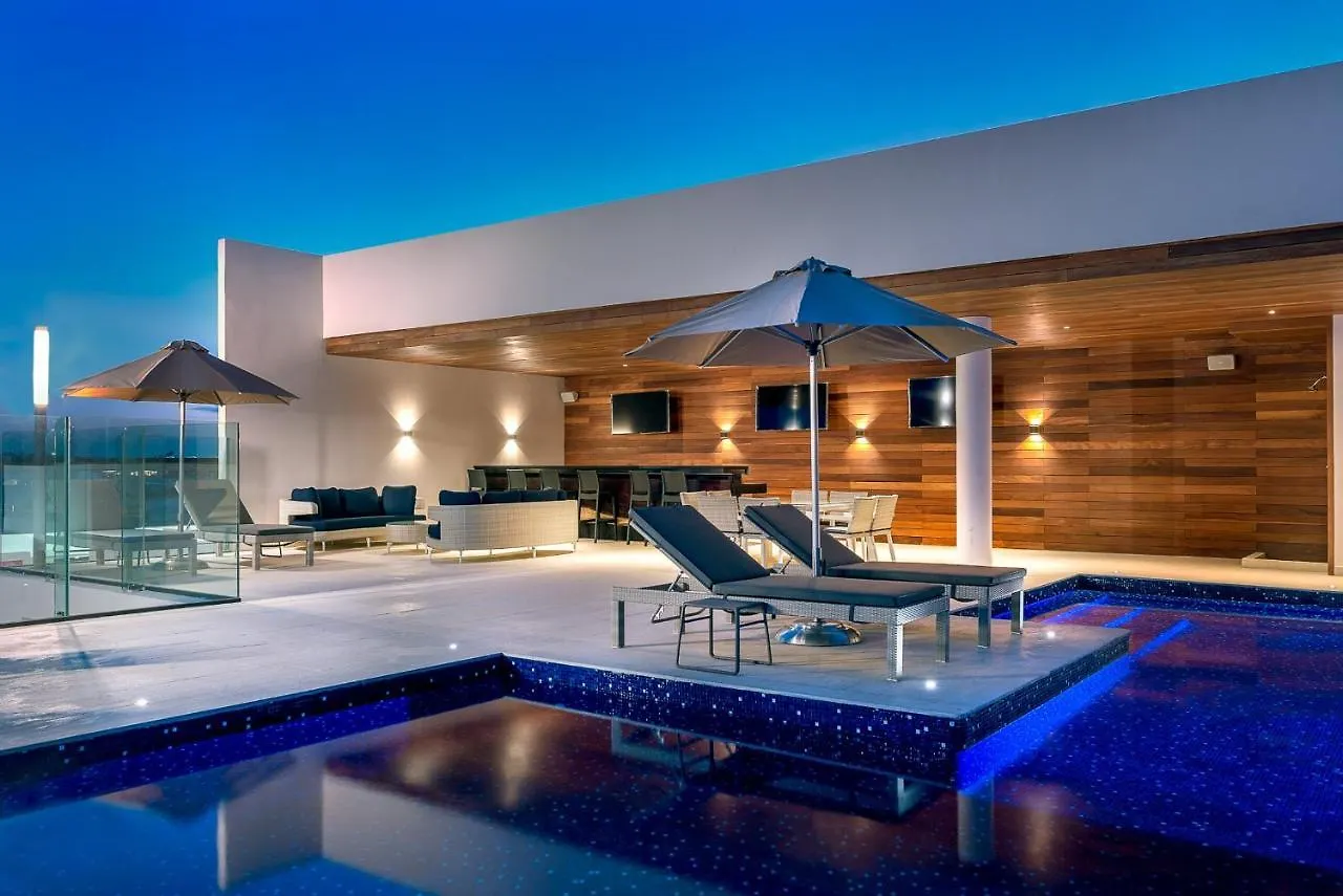 ****  Cruz Con Mar By Happy Address Otel Playa del Carmen Meksika