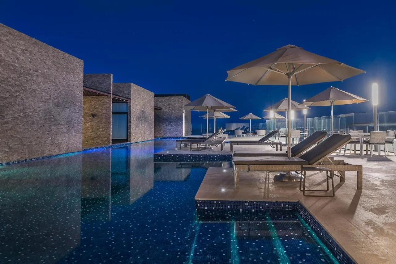 Cruz Con Mar By Happy Address Otel Playa del Carmen