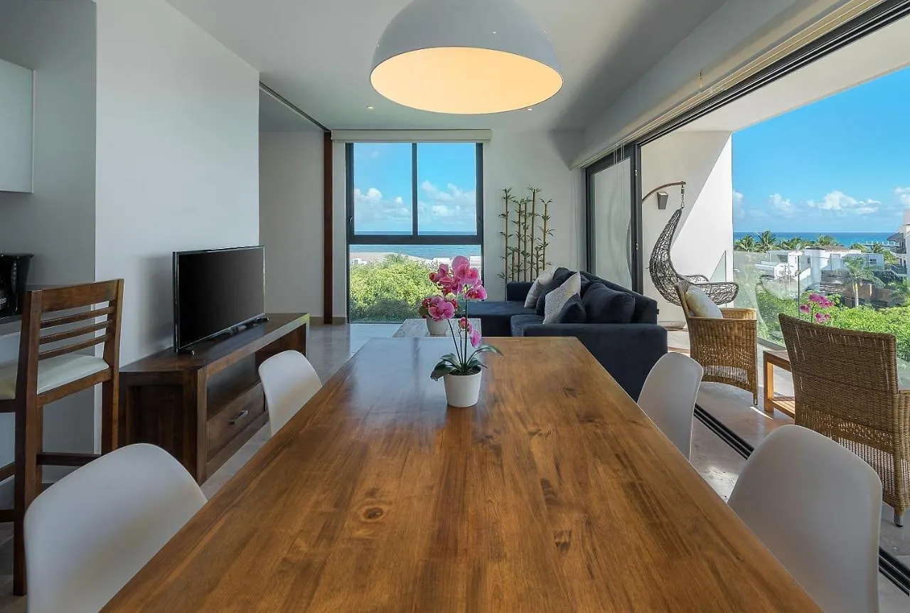 Cruz Con Mar By Happy Address Otel Playa del Carmen